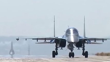 Российские самолеты покидают Сирию (Видео)