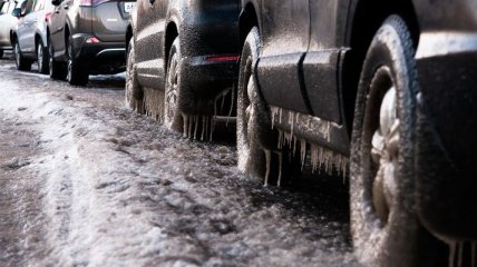 Погода в Украине стремительно ухудшается: советы водителям и пешеходам, как не пострадать