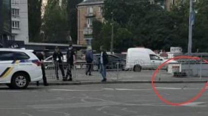В Киеве в двух разных местах обнаружили подозрительные предметы: проводится эвакуация