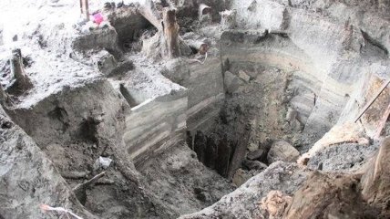 Археологические раскопки на Почтовой площади: перекрыта пешеходная часть