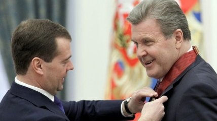 Льву Лещенко вручили специальную награду президента Белоруссии 