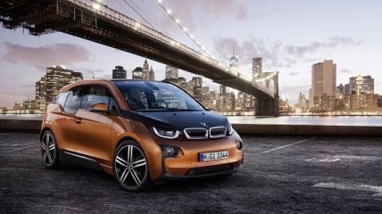 BMW начала производство первых серийных электрокаров