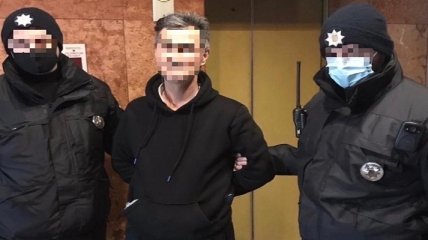 Увидел в халате и начал приставать: в Ужгороде арестовали тренера, пытавшегося совратить 14-летнюю подопечную