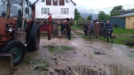 На Закарпатье остаются подтопленными почти 20 жилых домов