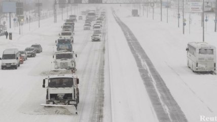 Дороги от границы Украины до Таганрога заблокированы снегопадами