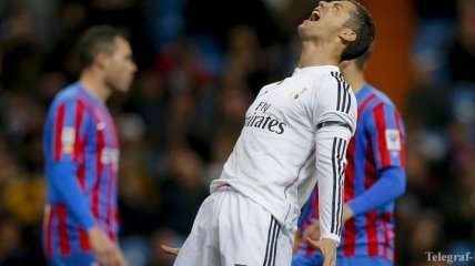 "Реал" в погоне за "Барселоной" обыграл "Леванте" (Фото)