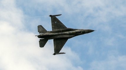 F-16