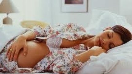 Как нужно спать беременным?