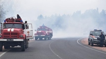 Глава ГСЧС: Пожар на Житомирщине угрожал перекинуться на территорию Беларуси