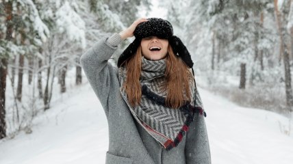 Модні шарфи на зиму 2023