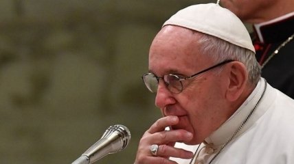 Папа Римский во время визита в Румынию попросил прощения у ромов