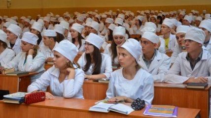 Студенты-медики будут сдавать единый государственный экзамен