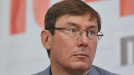 Луценко: Порошенко предложит кандидатуры новых силовиков в ближайшие дни 
