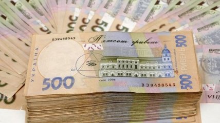 Поступления в сводный бюджет за год выросли до 840 миллиардов гривень 