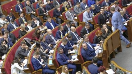 Парламентарии приняли в целом закон о концессии 