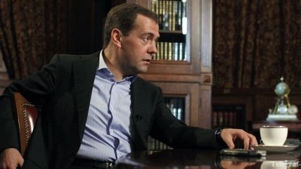 Медведев: на Кипре заблокированы деньги российских компаний