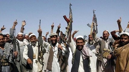 Талибы продвигаются к Кабулу:  Столицы провинций сдаются почти без боя