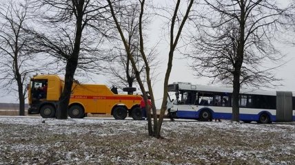 Жуткое ДТП с автобусом в Риге унесло жизни двух человек