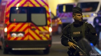 СМИ: В заложниках террористов в Париже находятся более 100 людей 
