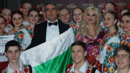 Катя Бужинская спела с президентом Болгарии 