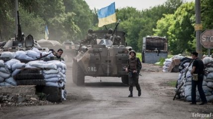 Силы АТО отразили нападение боевиков на блокпост возле Славянска