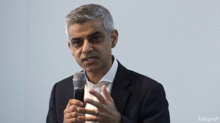 Мэр Лондона призвал отменить визит Трампа в Британию