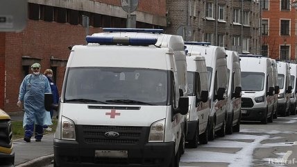 В России за сутки COVID-19 заболели почти 8 тысяч человек 