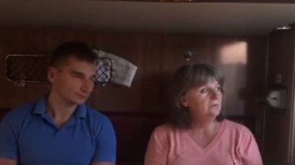 Мать захваченного на Донбассе военного РФ Агеева приехала в Украину (Видео)