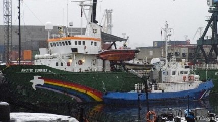 Активистам Greenpeace с Arctic Sunrise разрешили покинуть Россию  