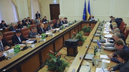 Яценюк вводит новую должность по вопросам евроинтеграции