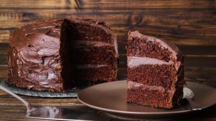 Справді величний та зловісний торт