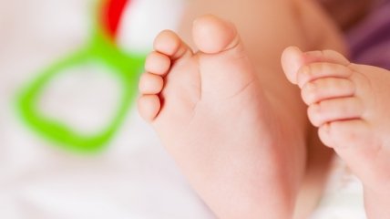 Есть ли связь между детской обувью и плоскостопием