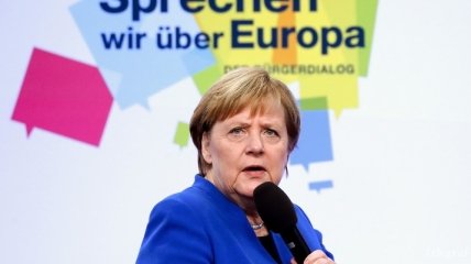 Меркель о мигрантах в Германии: Для ненависти нет никаких оснований