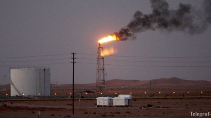Сделка с РФ сорвалась: Саудовская Аравия снижает цены на нефть