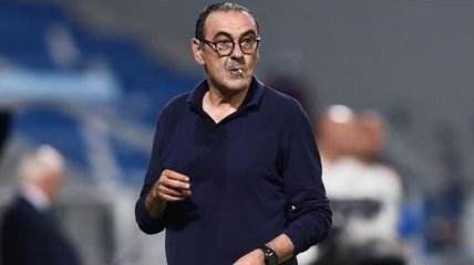 "Лацио" представил нового главного тренера с помощью сигареты