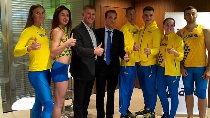 Украинские легкоатлеты презентовали новую форму для международных соревнований