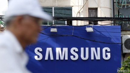 Samsung может выпустить смартфон для Facebook