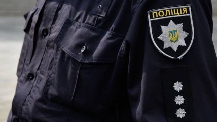 Во Львовской области мужчина пытался сбежать от полиции на украденном авто (Фото)