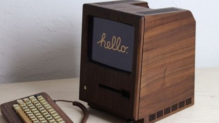 Более 30 лет назад в свет вышел первый компьютер компании Apple   