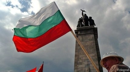Понедельник в Болгарии объявили Днем национального траура