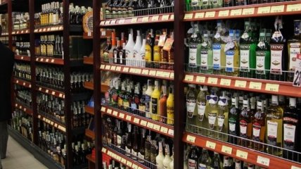 В Чугуеве ввели запрет на продажу алкоголя военным
