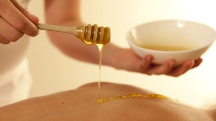 Польза медового массажа для лица и тела