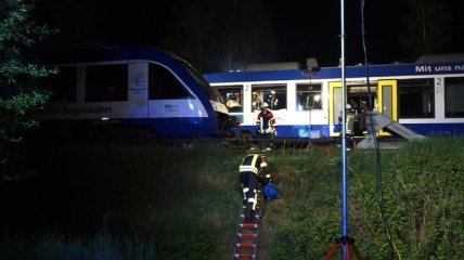 Столкновение поездов в Баварии: По меньшей мере два человека погибло