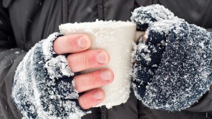 Руки зимой могут замерзнуть даже в перчатках
