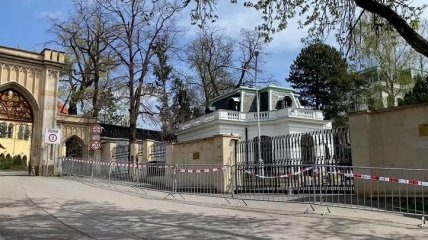 Посольство рф в Праге