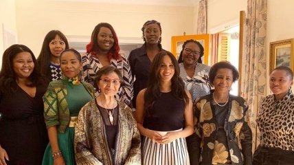 За права женщин: Меган Маркл встретилась с активистками Кейптауна (Фото)