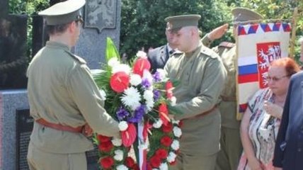 Памятник чешским и словацким воинам открыли в Тернопольськой облас
