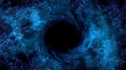 Ученые нашли откатную черную дыру