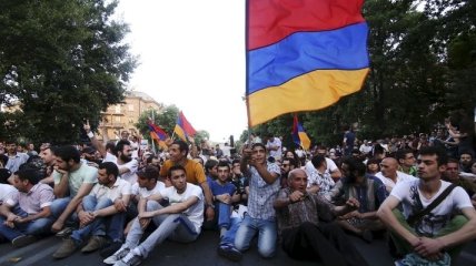 ''Электромайдан'' снова собрался в центре Еревана