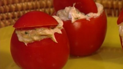 Закуска из помидор с Рыбой под домашним майонезом